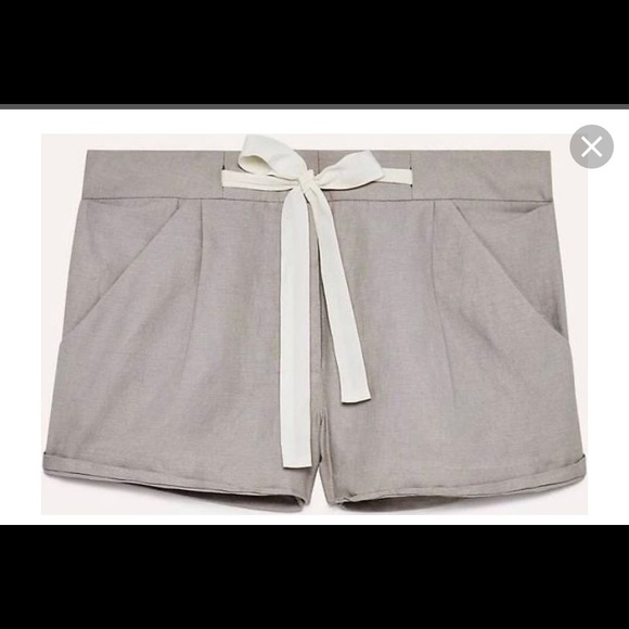 Wilfred allant short - Picture 1 of 3